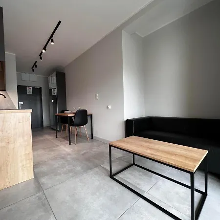 - Legnicka Business Center Apartment *