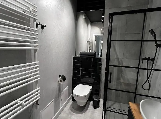 - Legnicka Business Center *